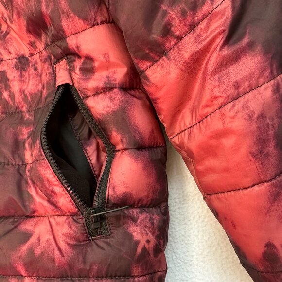 Abercrombie Kids Cozy Pattern Faux Fur Lined Puffer Coat Red Dye Effect 5/6 - Picture 5 of 16